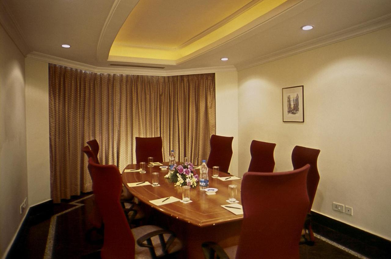 Katriya Hotel And Tower Hyderabad Eksteriør billede